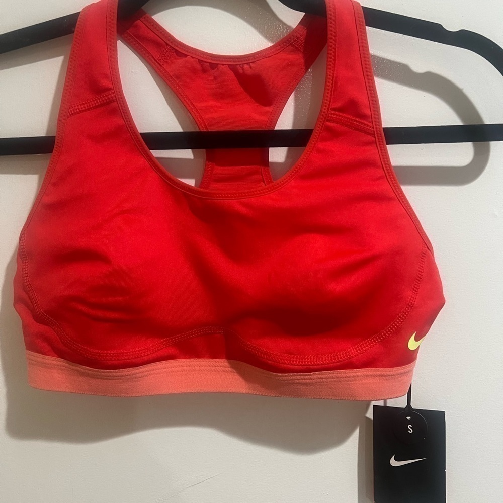 Nwt-Nike medium support sports bra - Picture 8 of 8